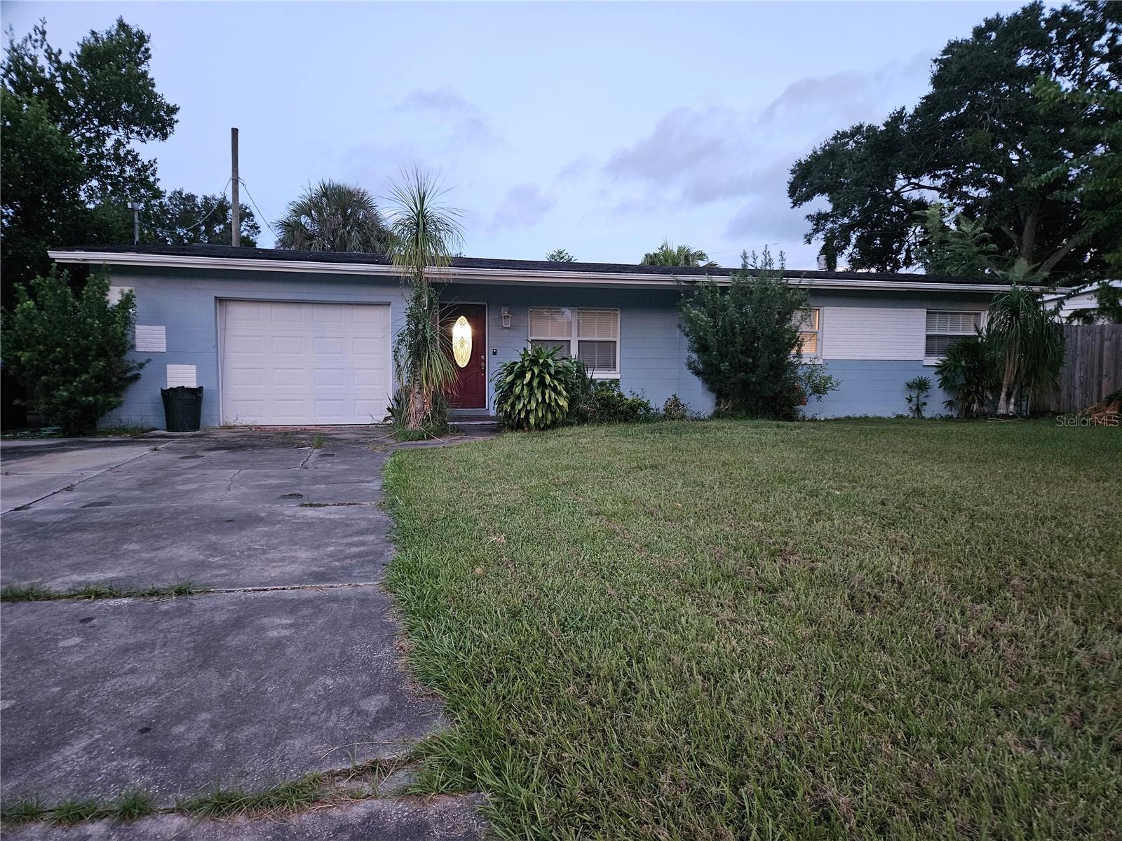 Listing Details for 616 Ellendale Drive, WINTER PARK, FL 32792
