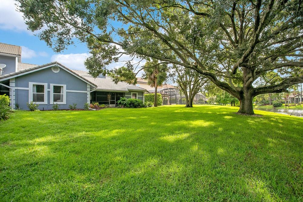 Image 27 of 36 For 4018 Willow Bay Drive