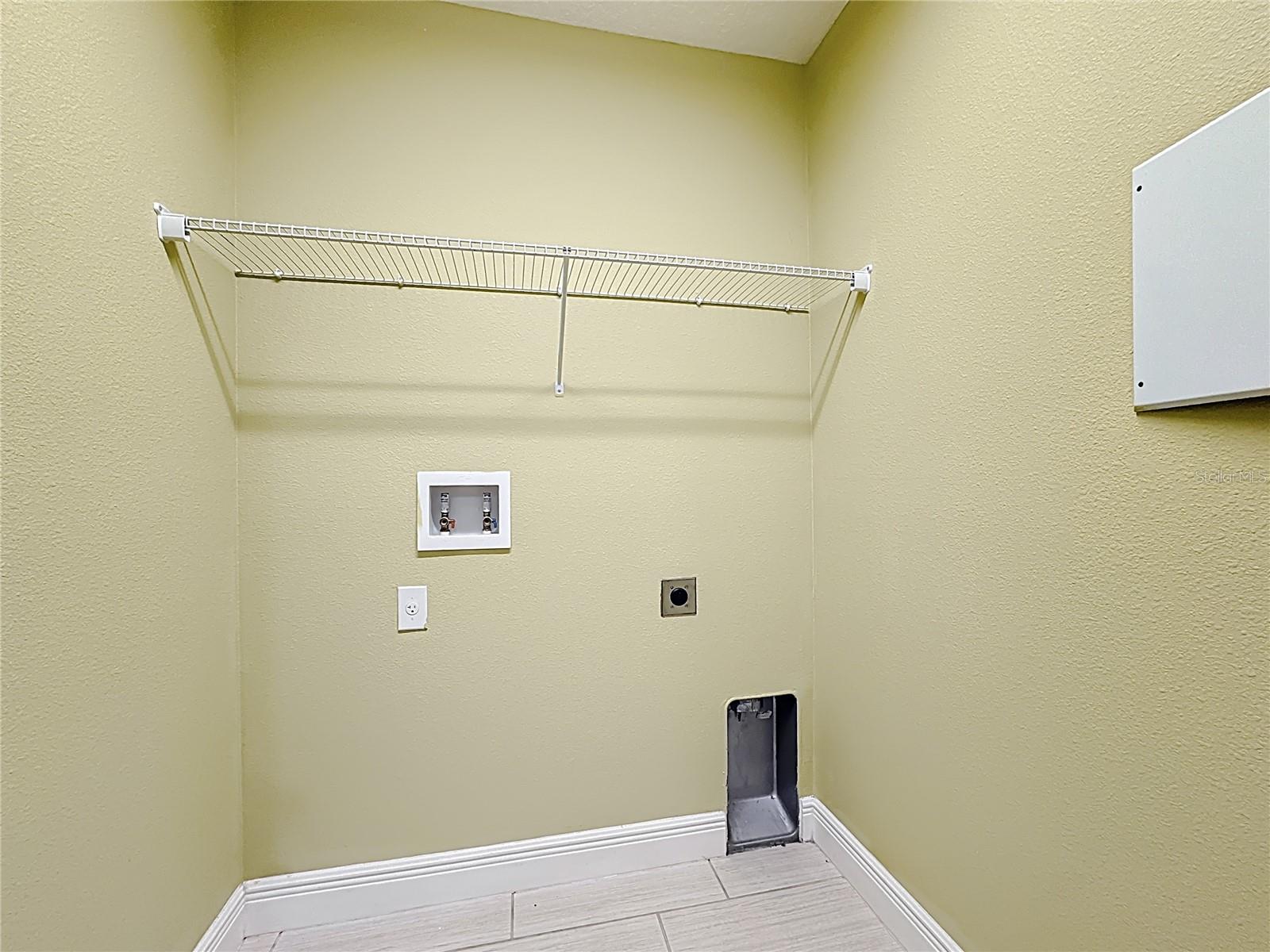 Image 41 of 49 For 4706 Seeley Street