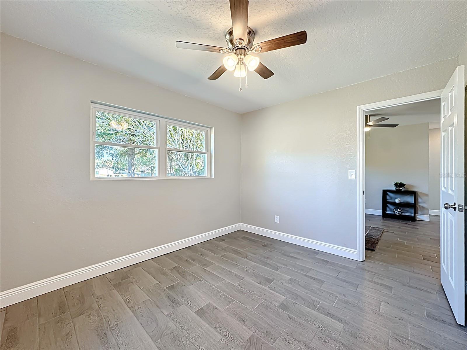 Image 20 of 36 For 409 Mattie Street