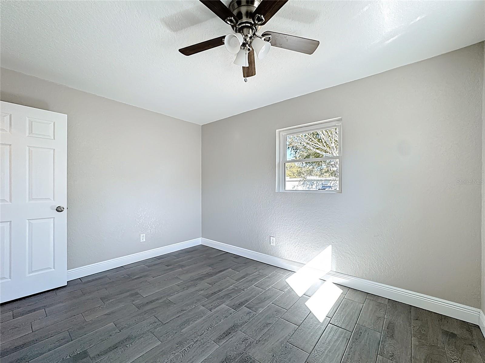 Image 31 of 36 For 409 Mattie Street
