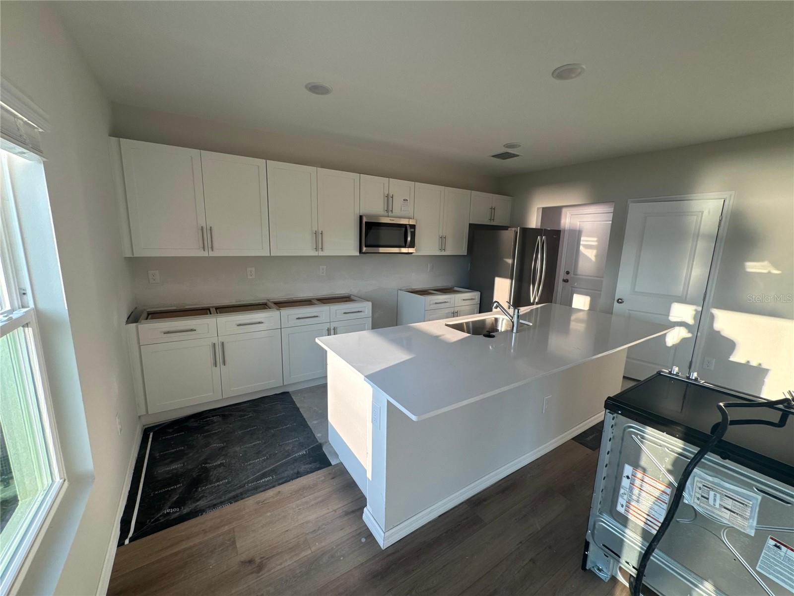Image 6 of 18 For 36933 Sagemoor Drive