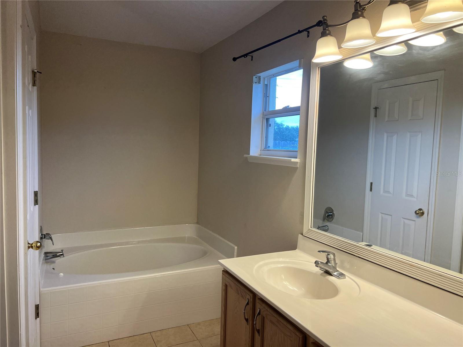 Image 8 of 12 For 4730 Willamette Circle