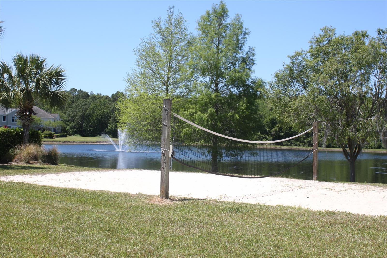 Listing photo id 13 for 6662 Goldenrod Road 127c