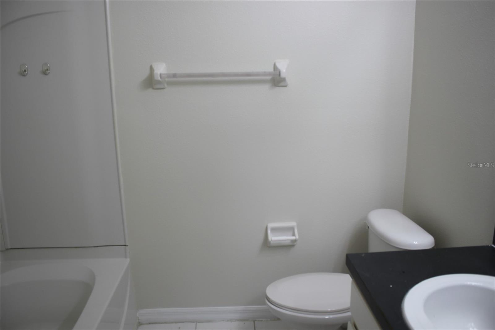Listing photo id 6 for 6662 Goldenrod Road 127c