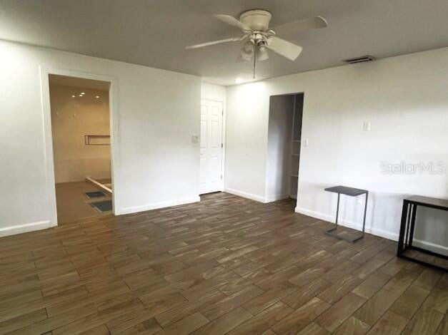 Image 11 of 18 For 9148 Oakwood Drive