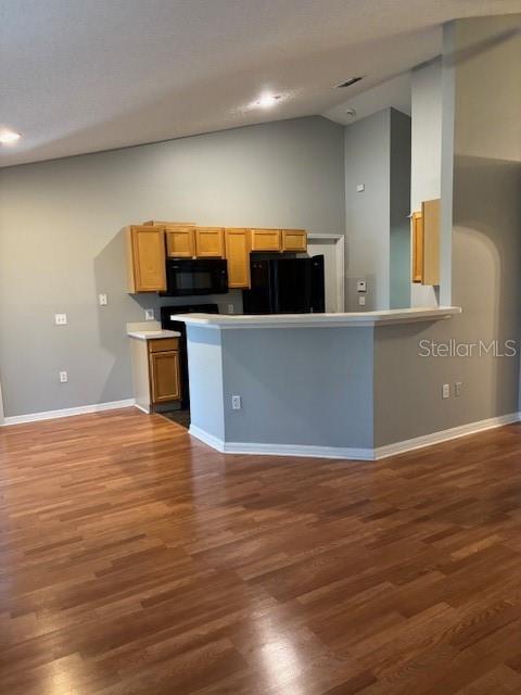 Image 4 of 9 For 908 Bristle Cone Court