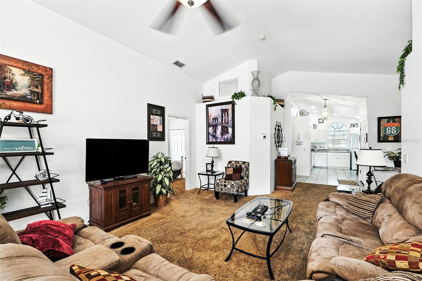 Image 12 of 43 For 131 Roma Way