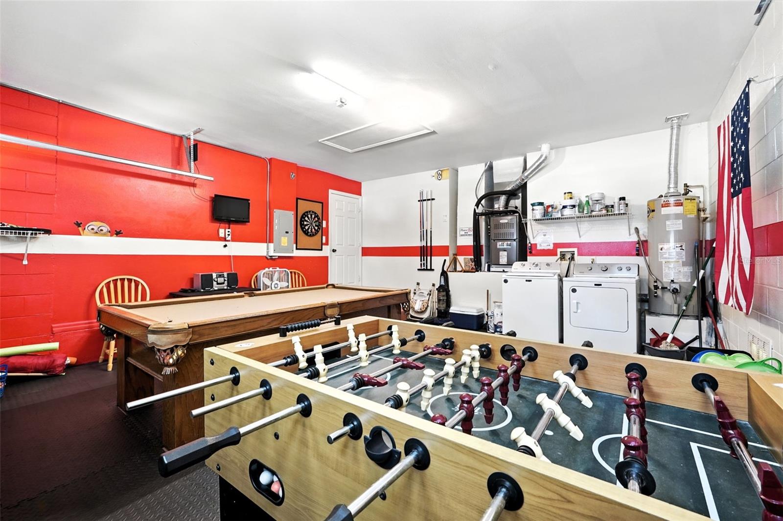 Image 31 of 43 For 131 Roma Way