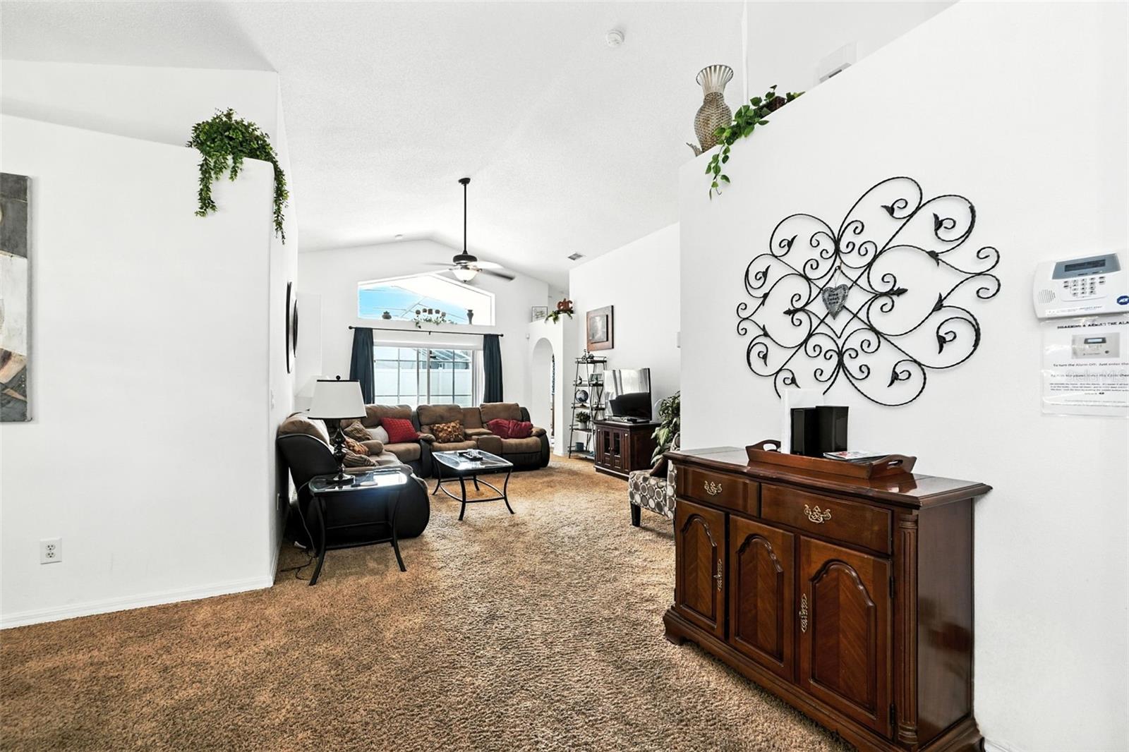 Image 5 of 43 For 131 Roma Way