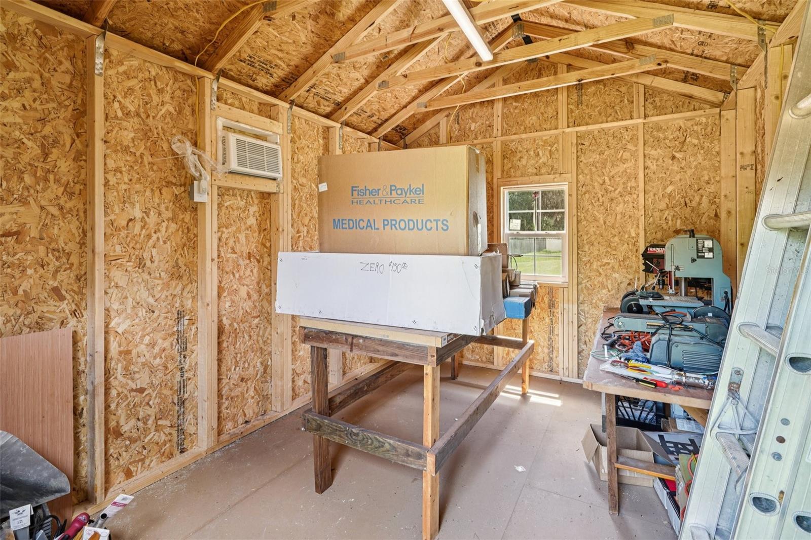 Image 26 of 27 For 67 45th Loop