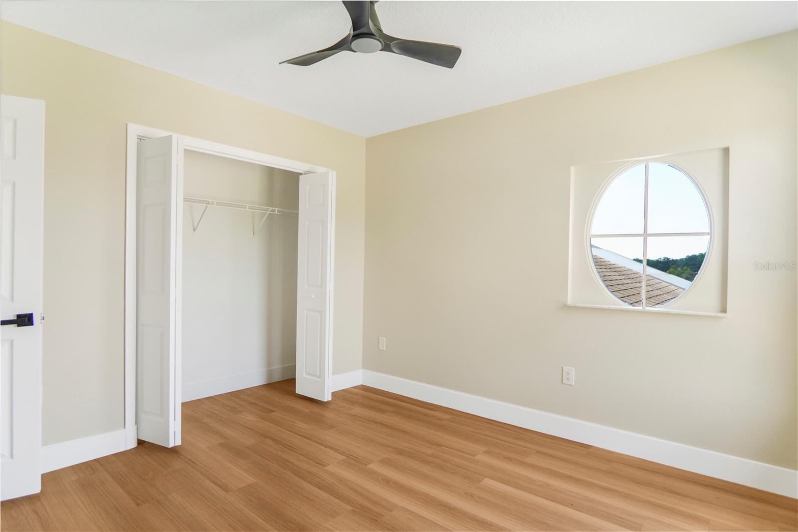 Image 35 of 64 For 2300 Gull Court