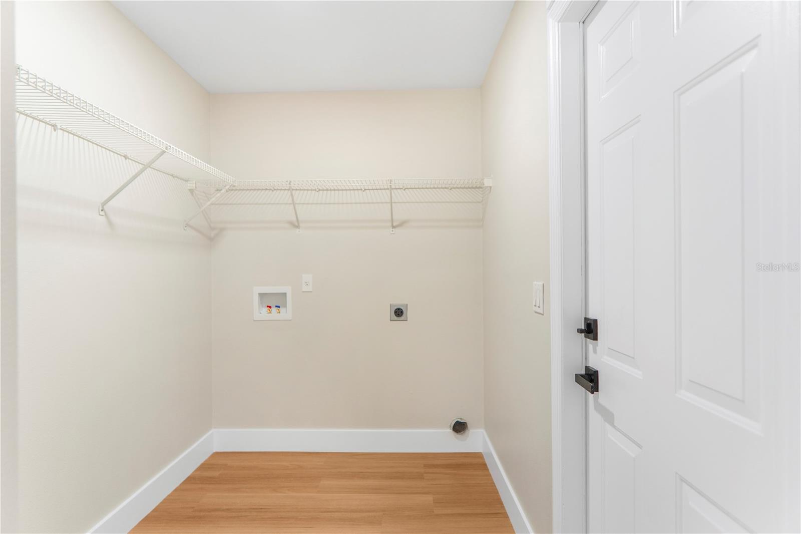 Image 45 of 64 For 2300 Gull Court