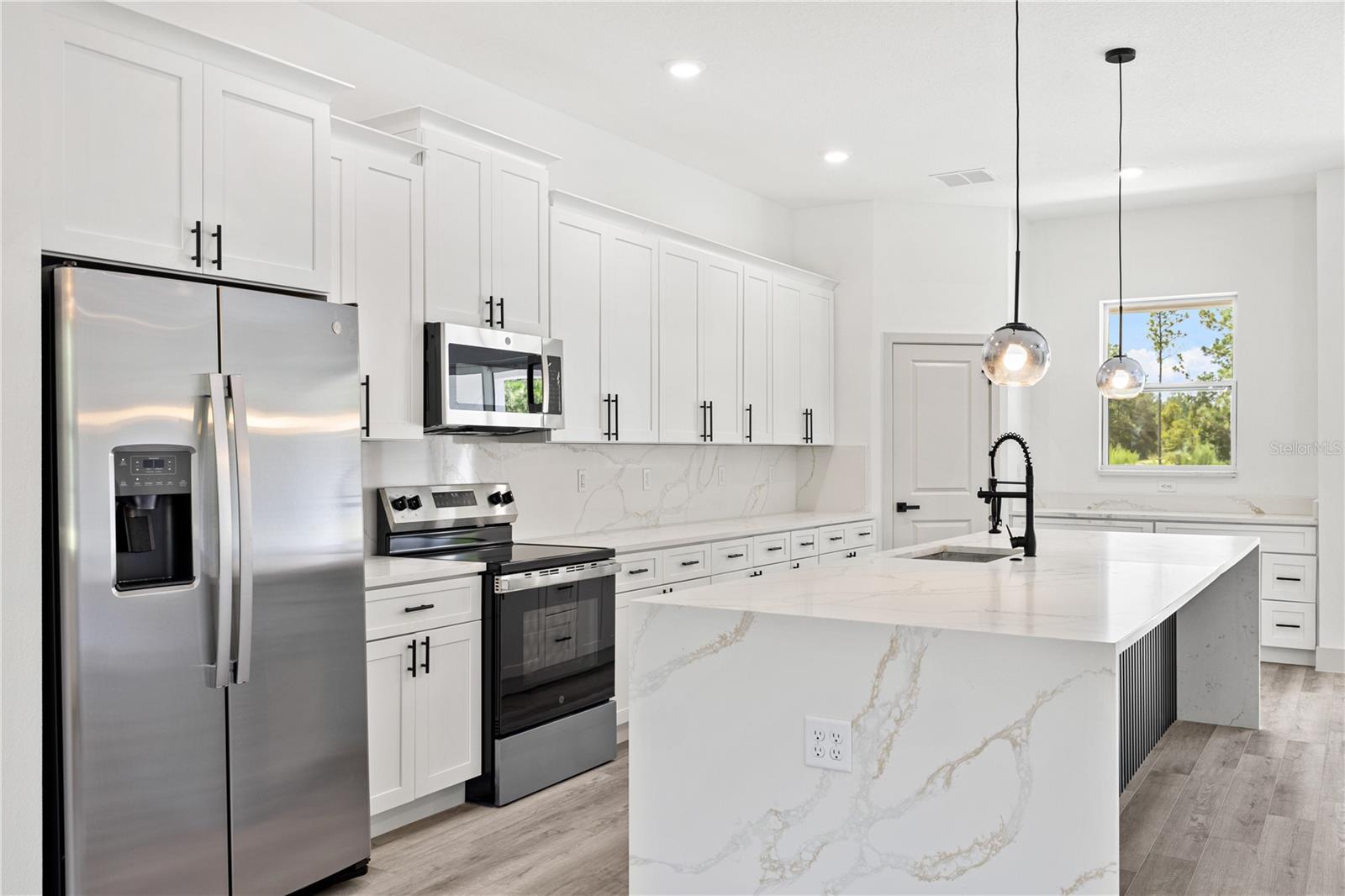 Image 11 of 45 For 8130 135th Avenue