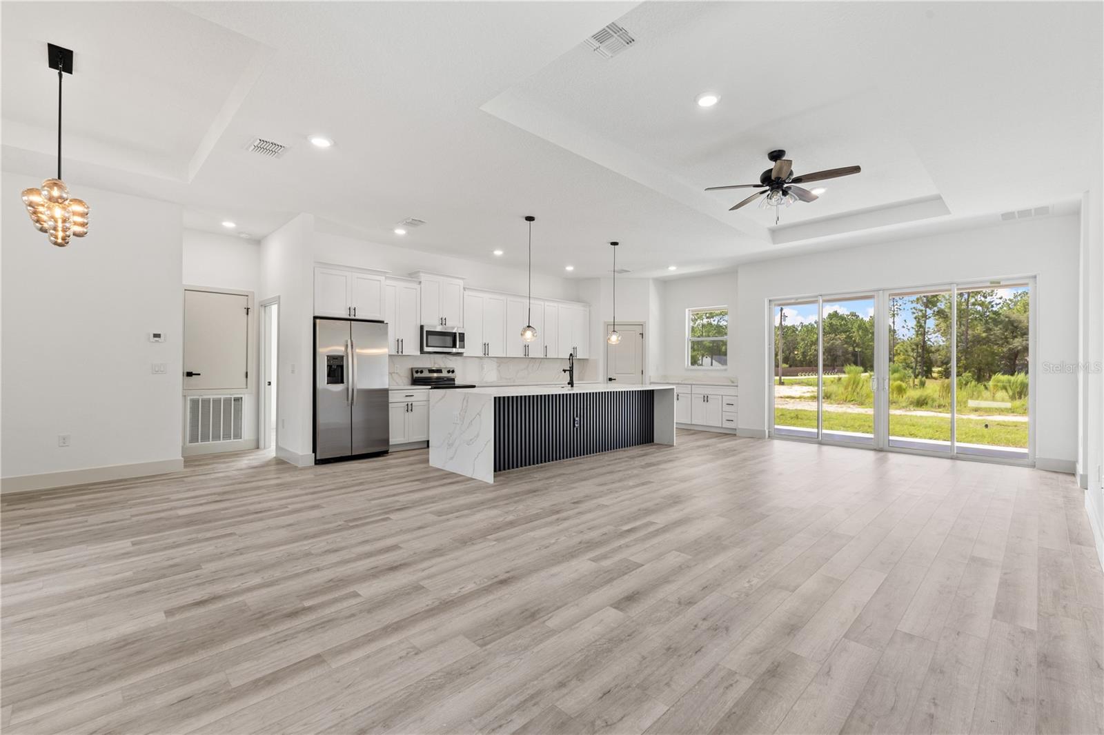 Image 7 of 45 For 8130 135th Avenue