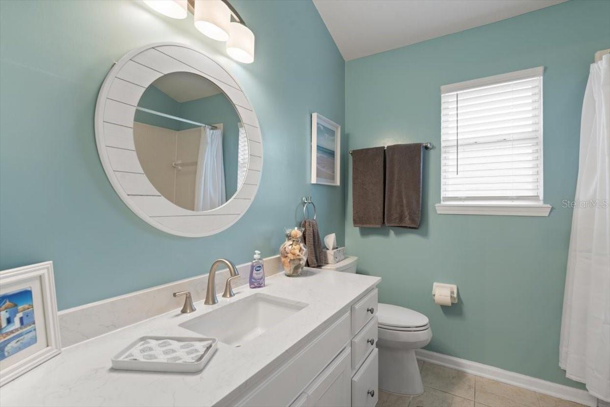 Image 32 of 49 For 2114 Thorn Hollow Court
