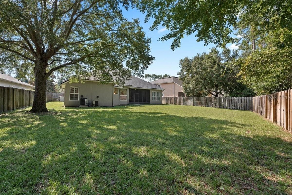 Image 41 of 49 For 2114 Thorn Hollow Court