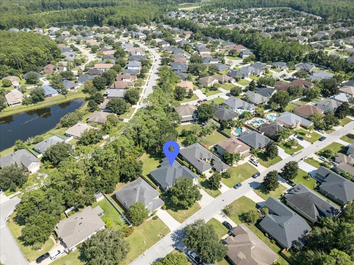 Image 44 of 49 For 2114 Thorn Hollow Court