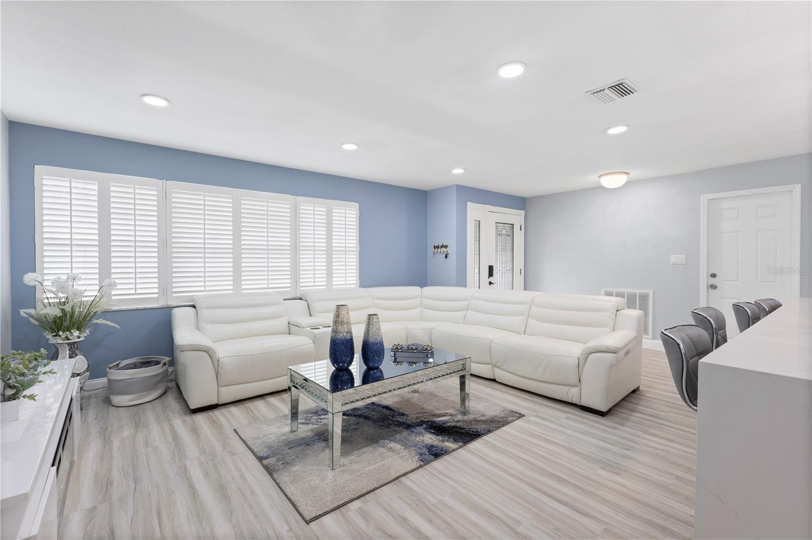 Image 14 of 49 For 1363 Whispering Pines Drive