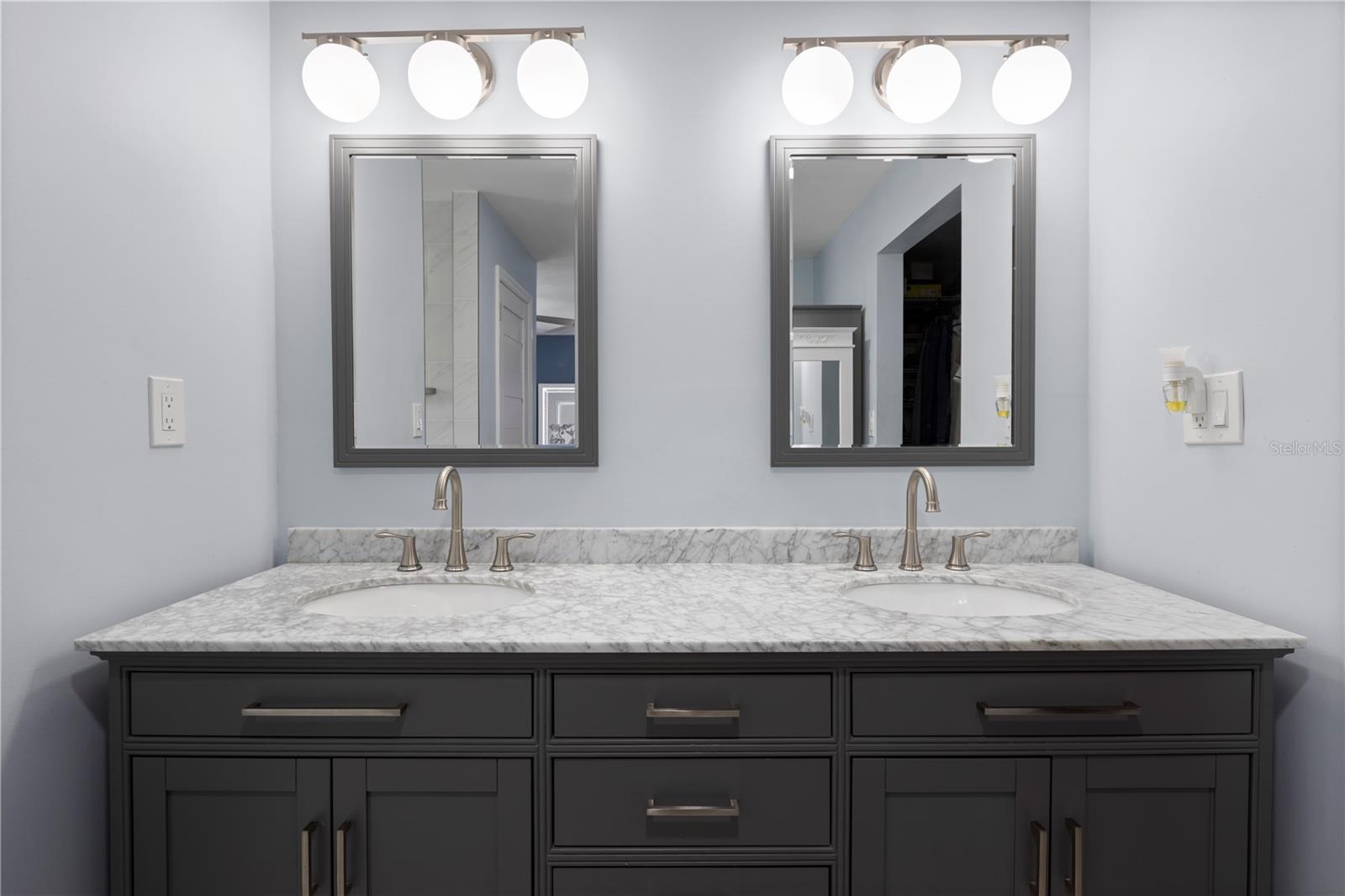 Image 22 of 49 For 1363 Whispering Pines Drive
