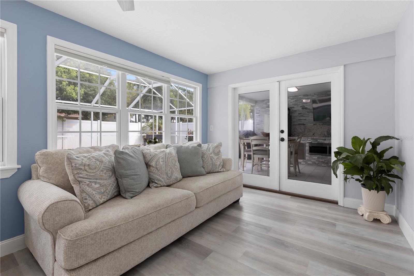 Image 33 of 49 For 1363 Whispering Pines Drive