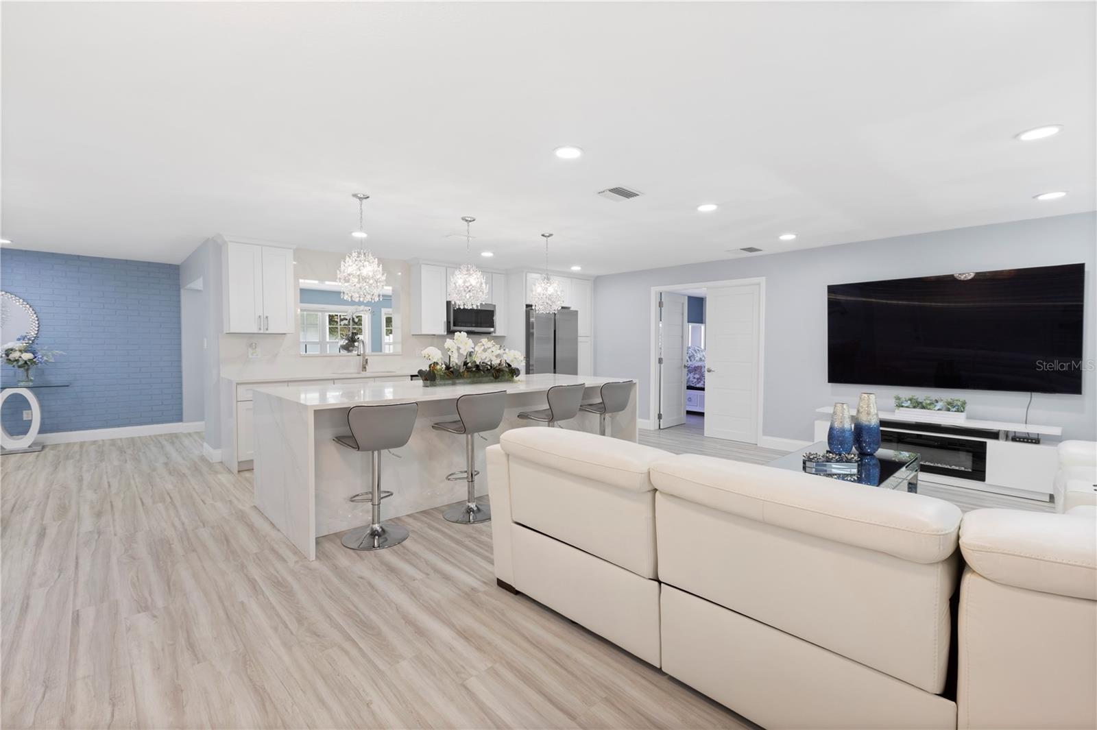 Image 5 of 49 For 1363 Whispering Pines Drive