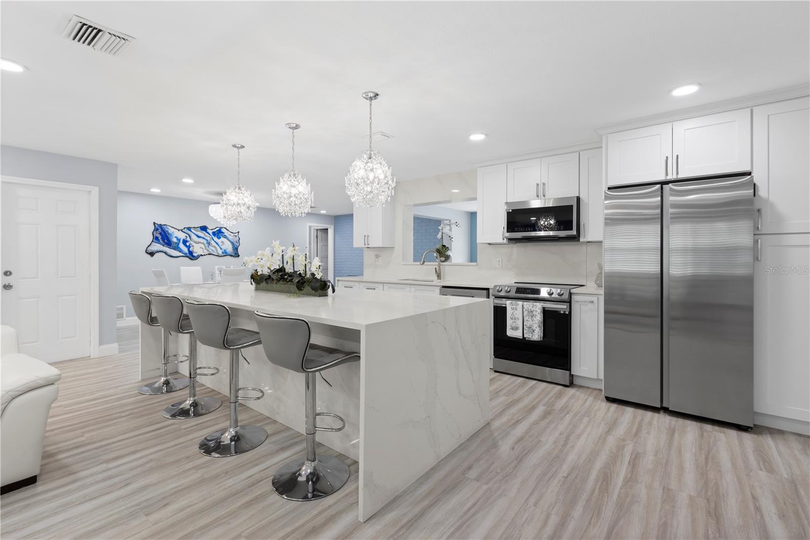 Image 7 of 49 For 1363 Whispering Pines Drive