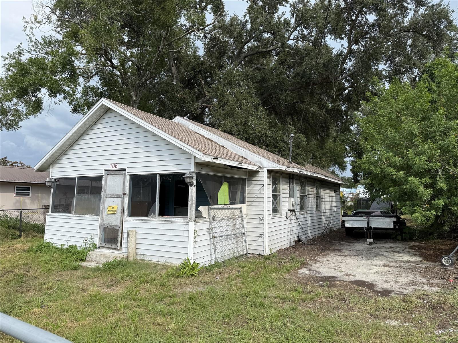 Image 2 of 5 For 106 5th Eloise St