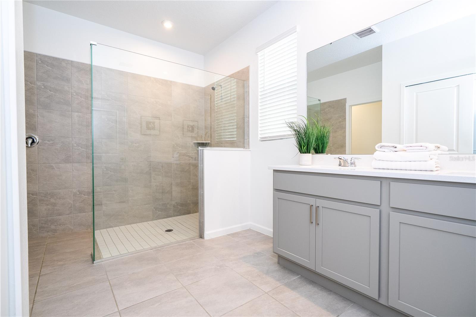 Image 11 of 98 For 2358 Salty Winds Way