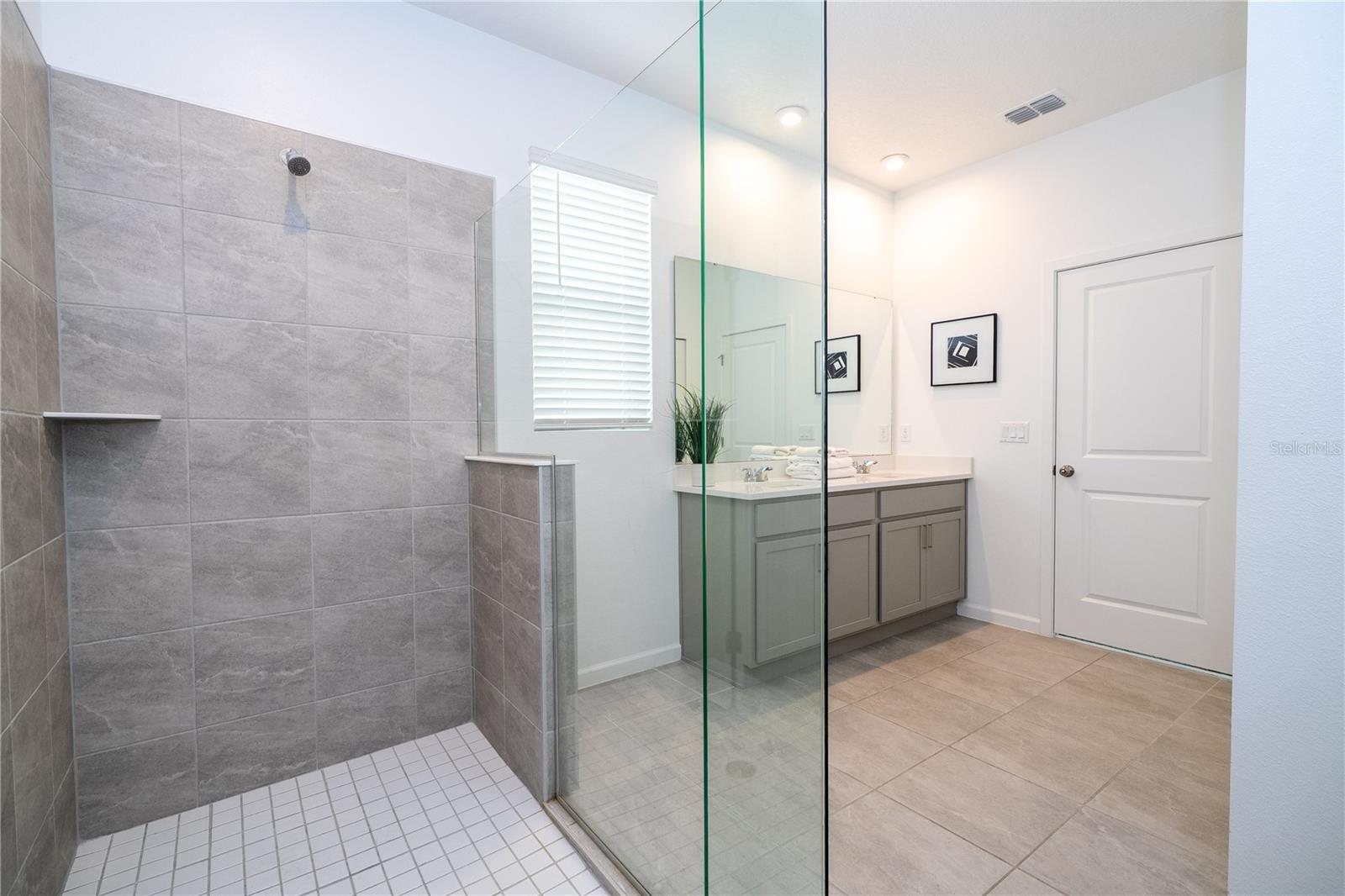 Image 13 of 98 For 2358 Salty Winds Way