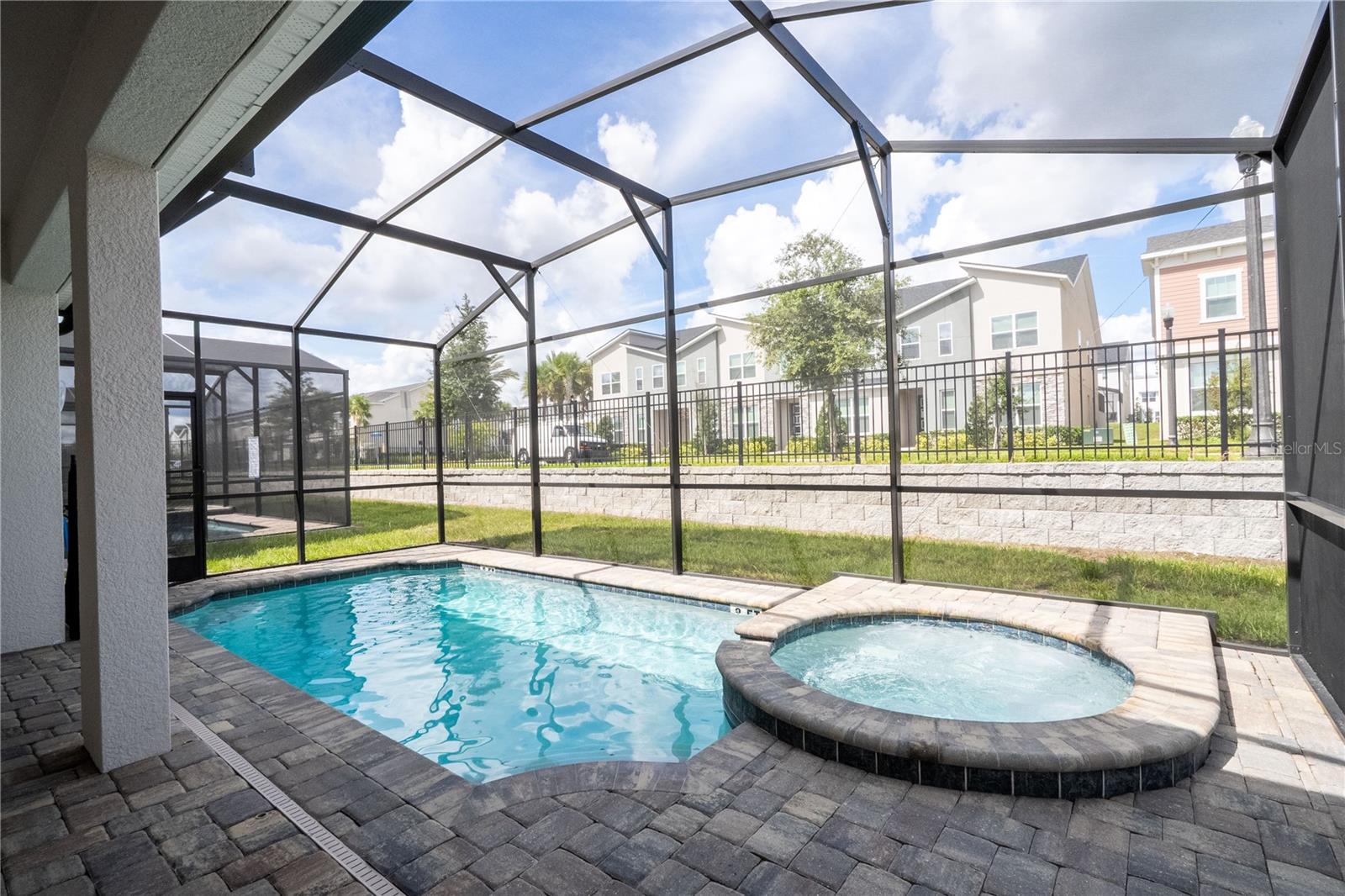 Image 24 of 98 For 2358 Salty Winds Way