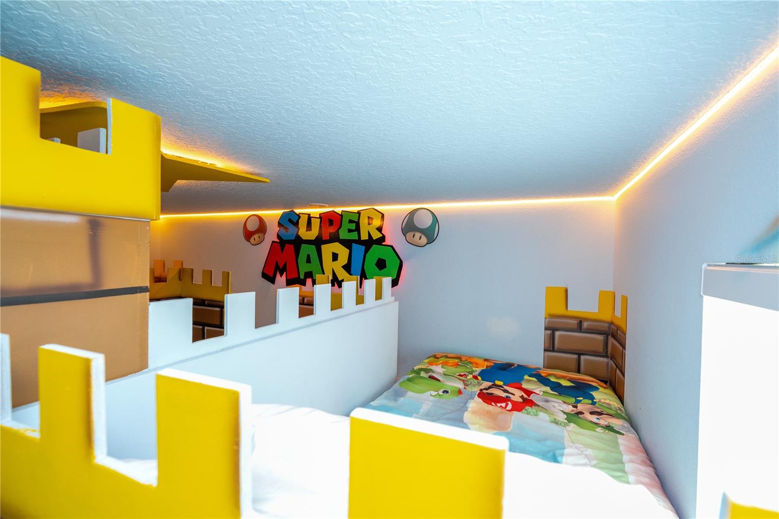 Image 75 of 98 For 2358 Salty Winds Way