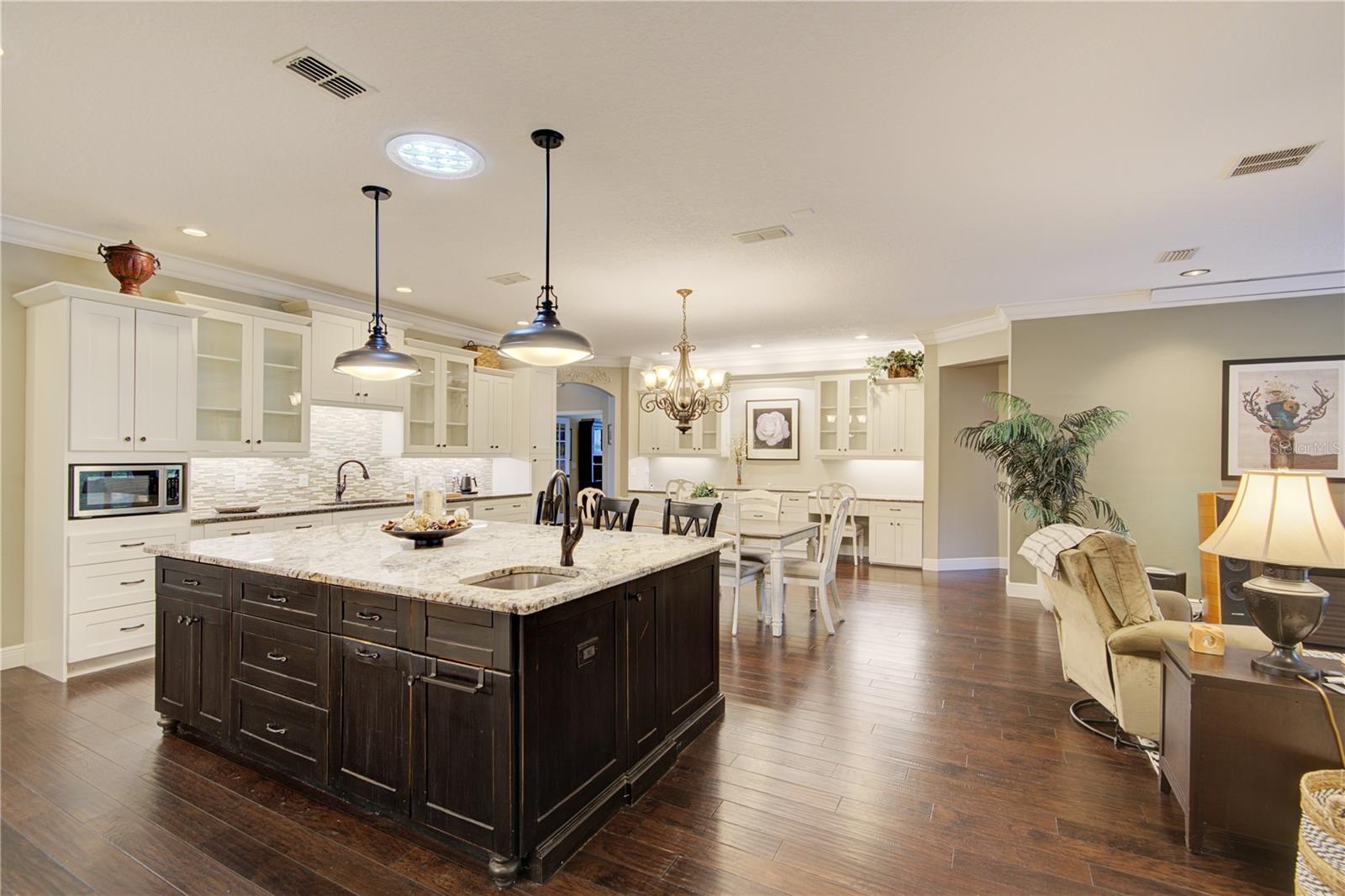 Image 30 of 87 For 1422 Anna Catherine Drive