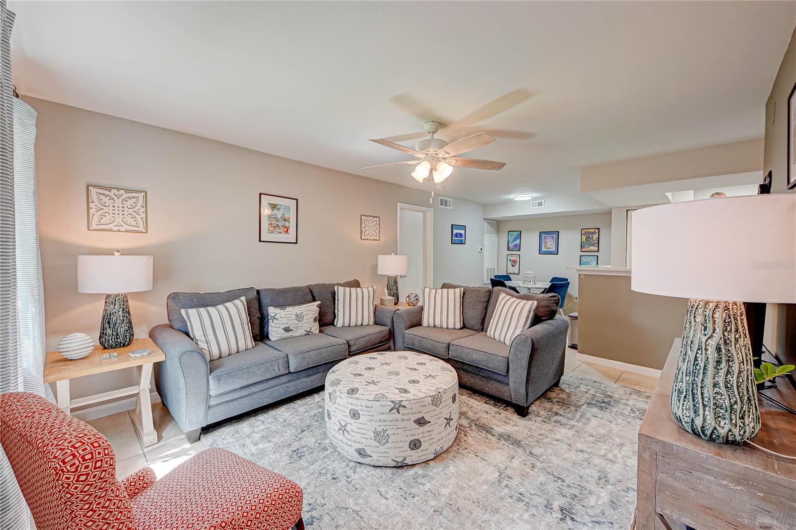 Image 5 of 34 For 3038 Parkway Boulevard 305