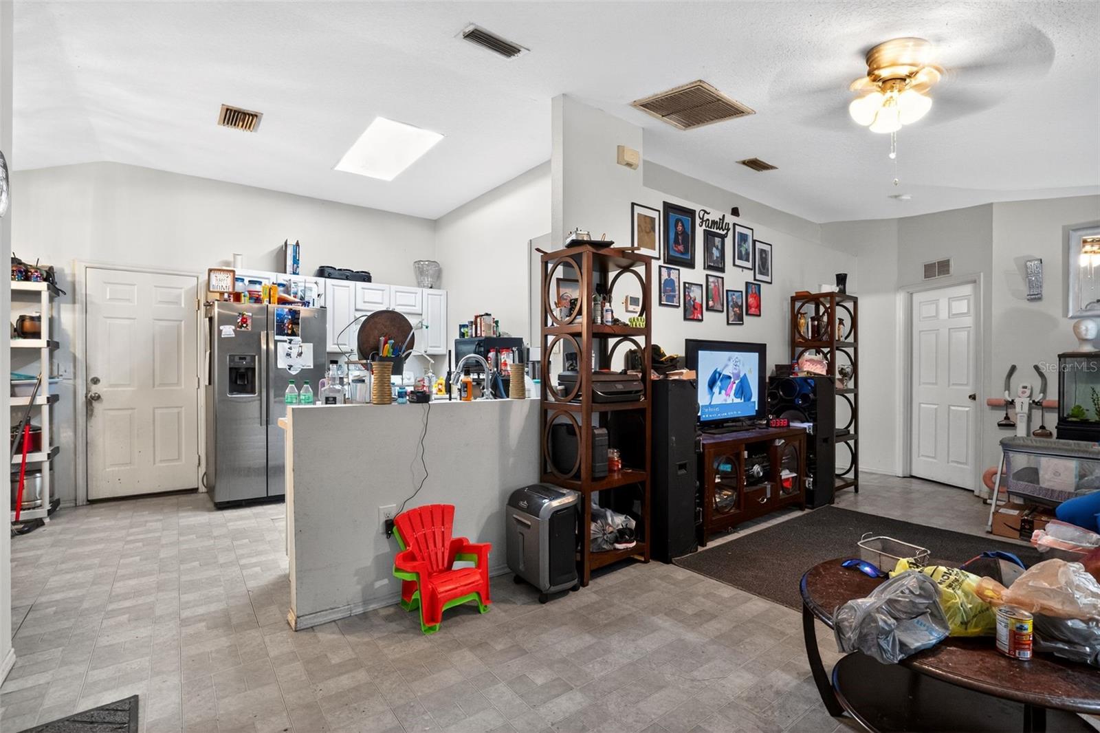 Image 8 of 26 For 812 27th Street E