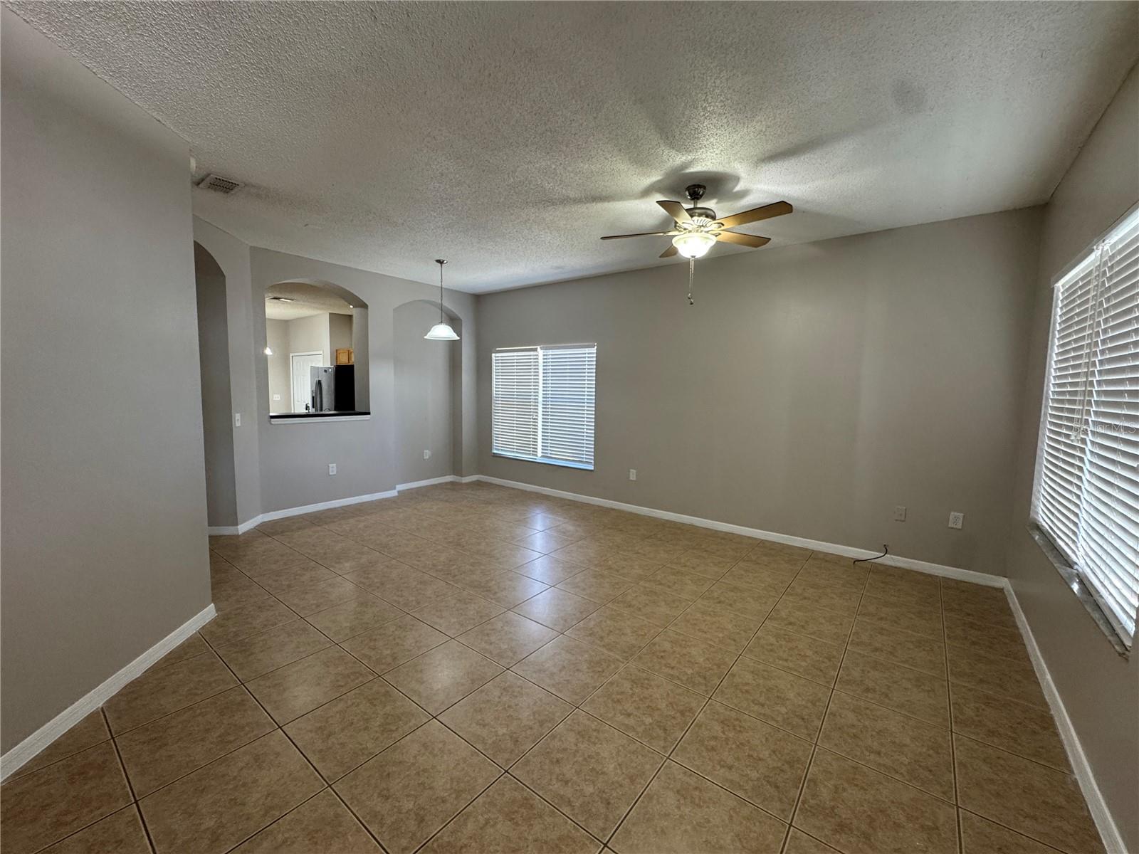 Image 3 of 6 For 356 Cello Street