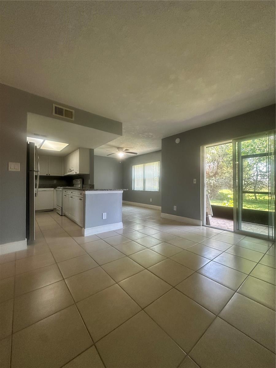 Image 2 of 14 For 2401 Barley Club Court Ge