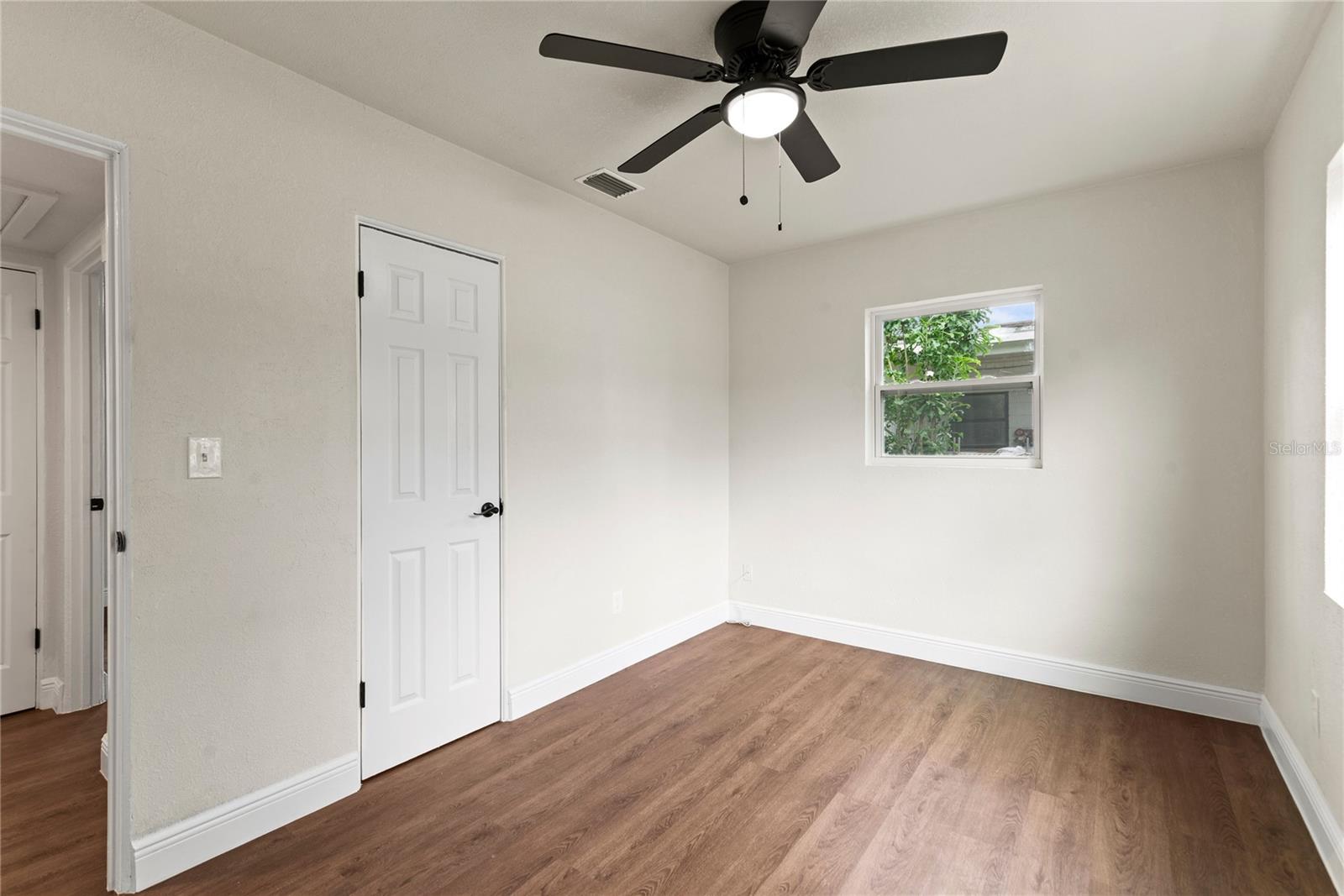 Image 10 of 26 For 4321 Arch Street
