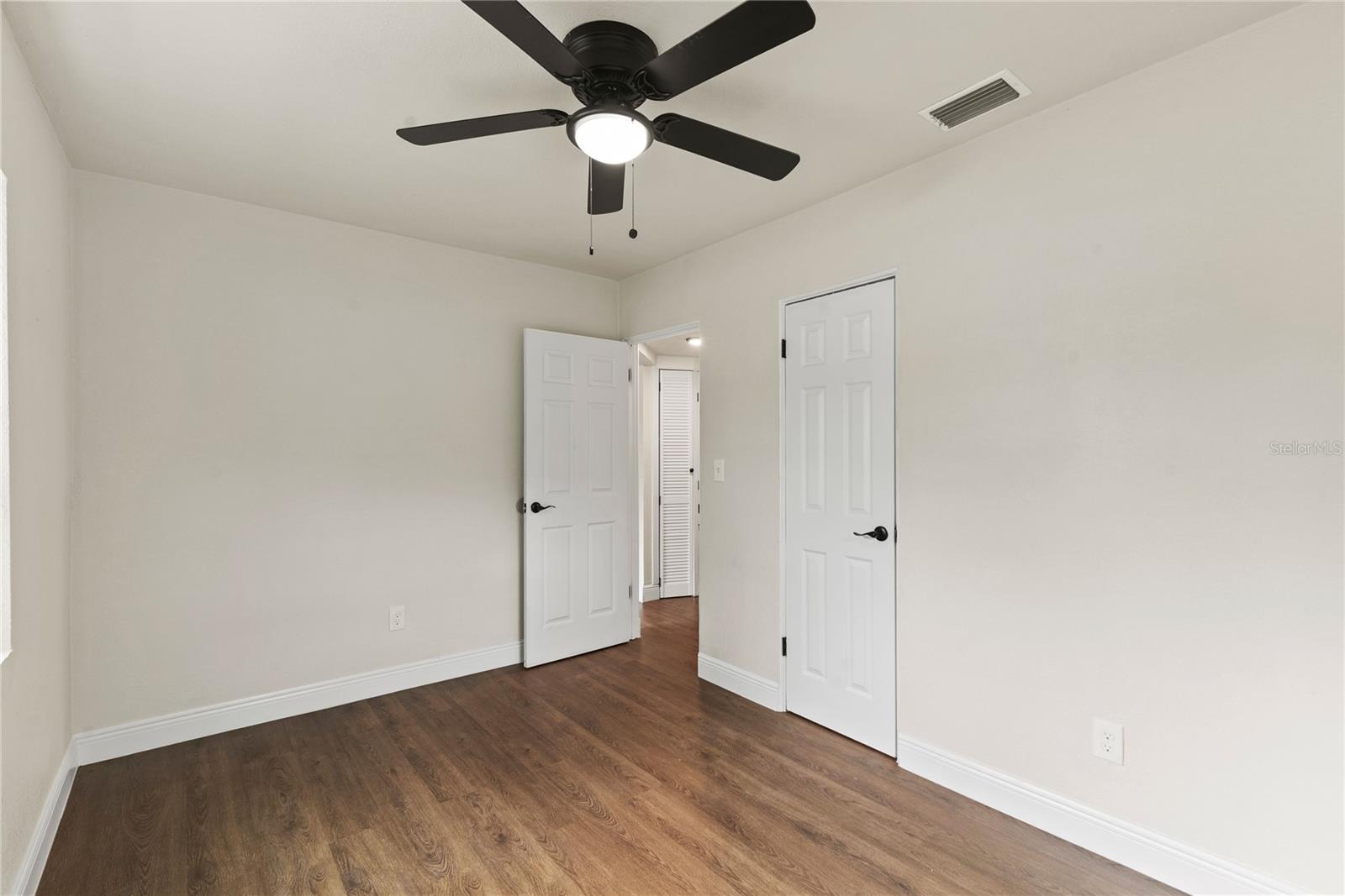 Image 11 of 26 For 4321 Arch Street