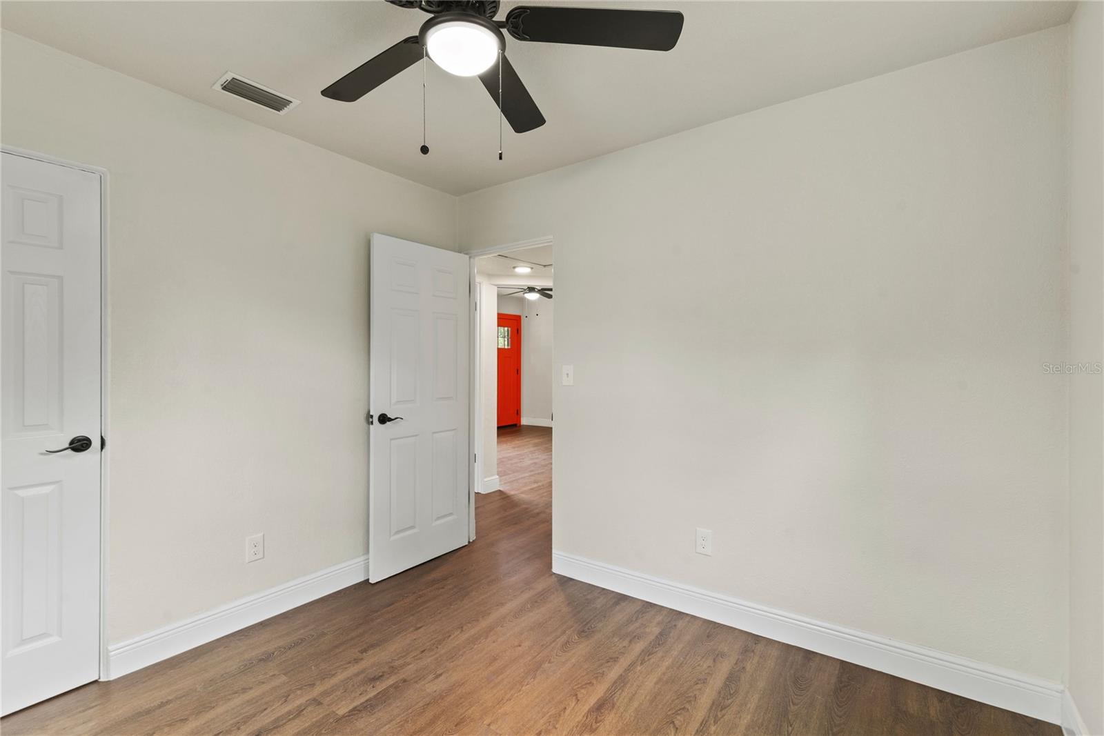 Image 16 of 26 For 4321 Arch Street