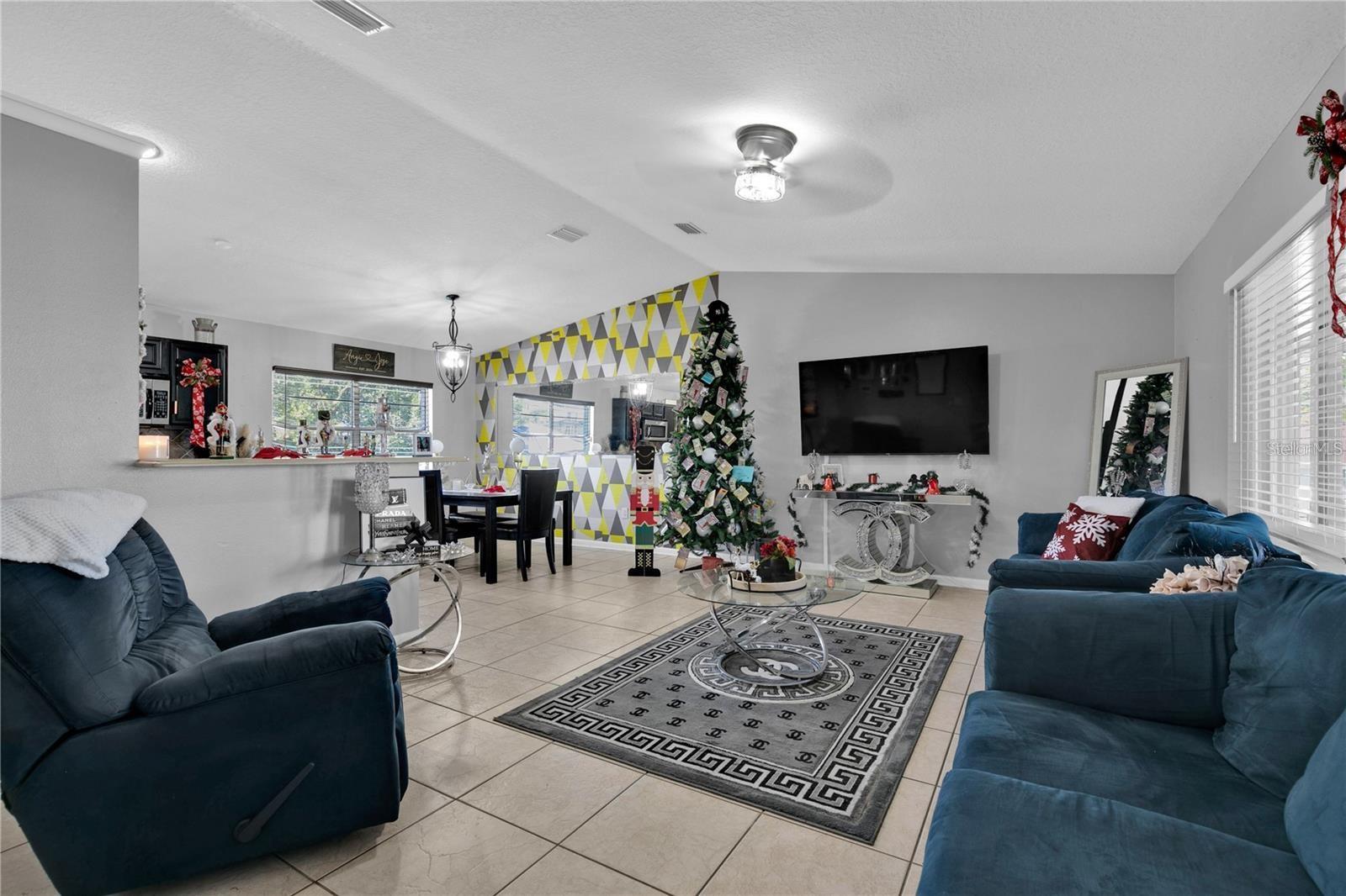 Image 8 of 29 For 2648 Hemlock Court