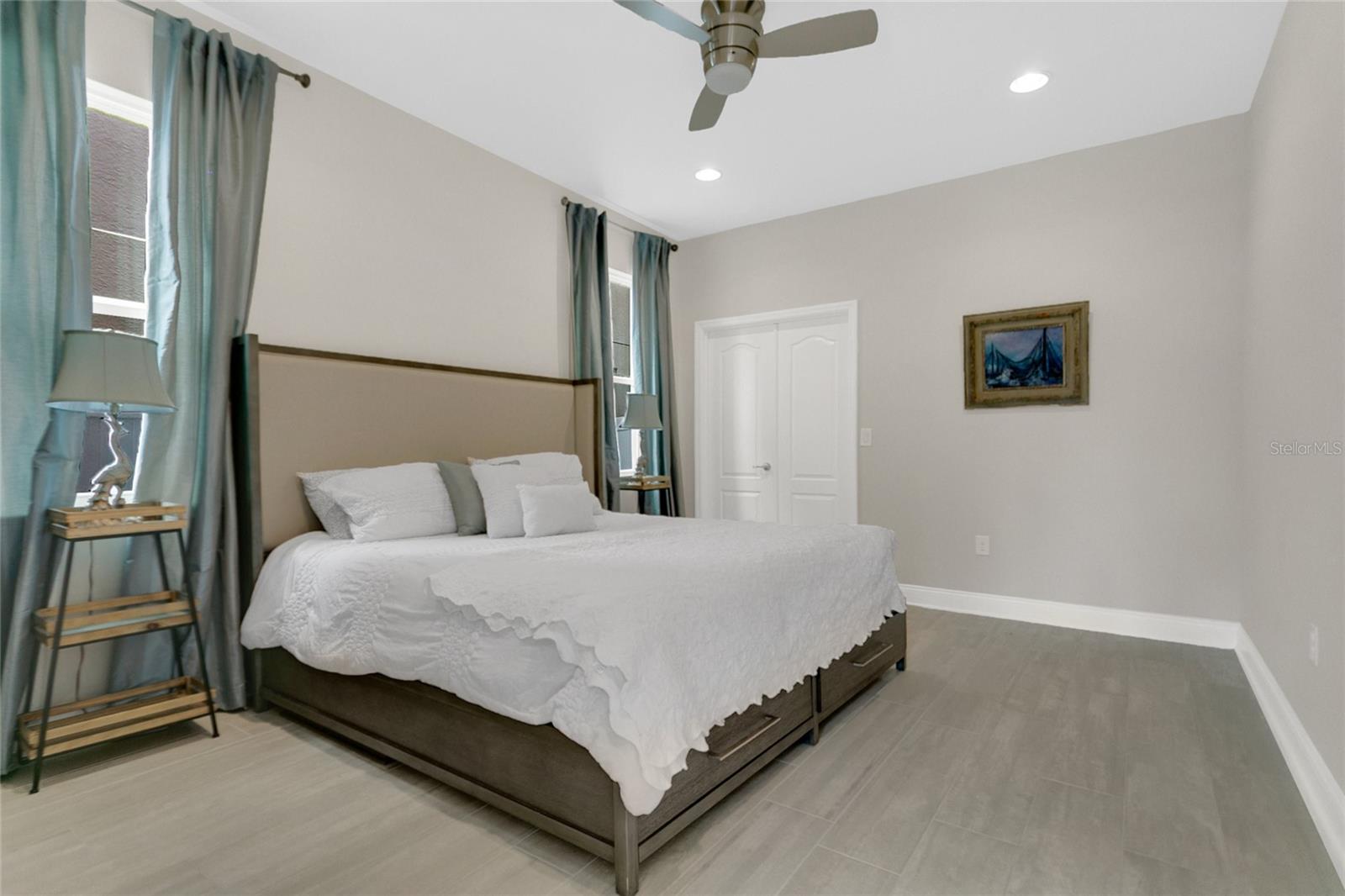 Image 11 of 30 For 8013 Gray Kingbird Drive
