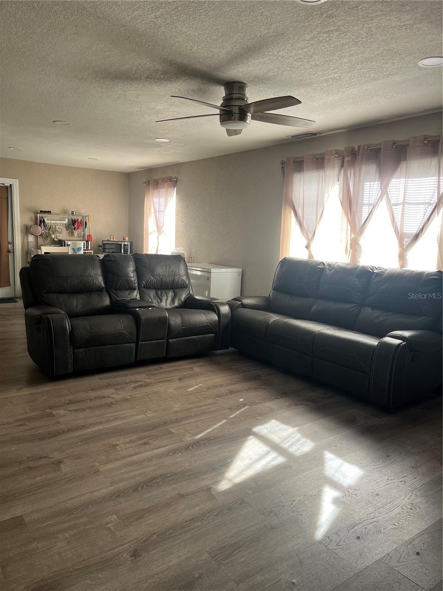 Image 16 of 18 For 8445 Quisqualis Drive