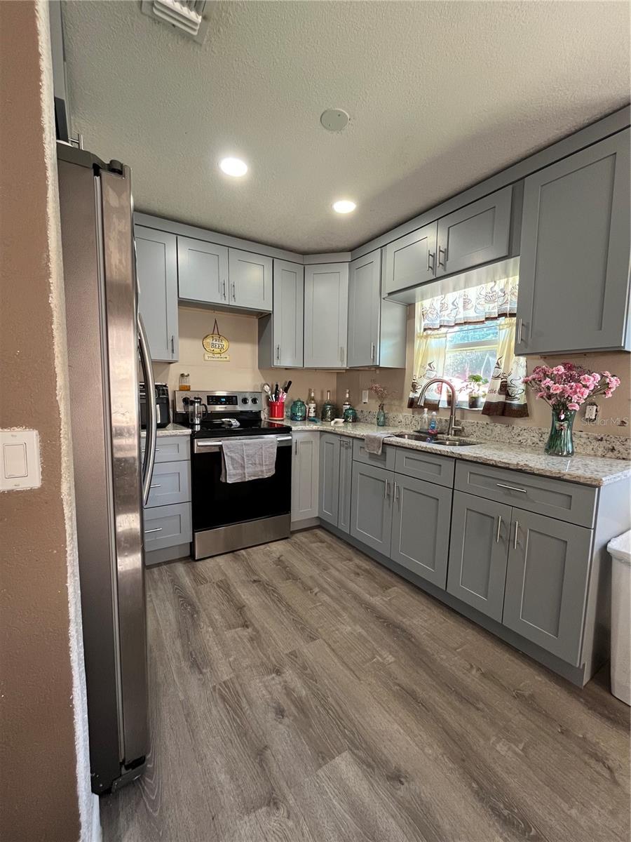 Image 7 of 18 For 8445 Quisqualis Drive