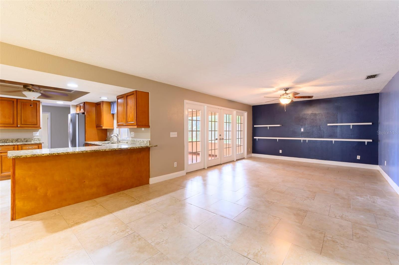 Image 10 of 23 For 3122 Reseda Court