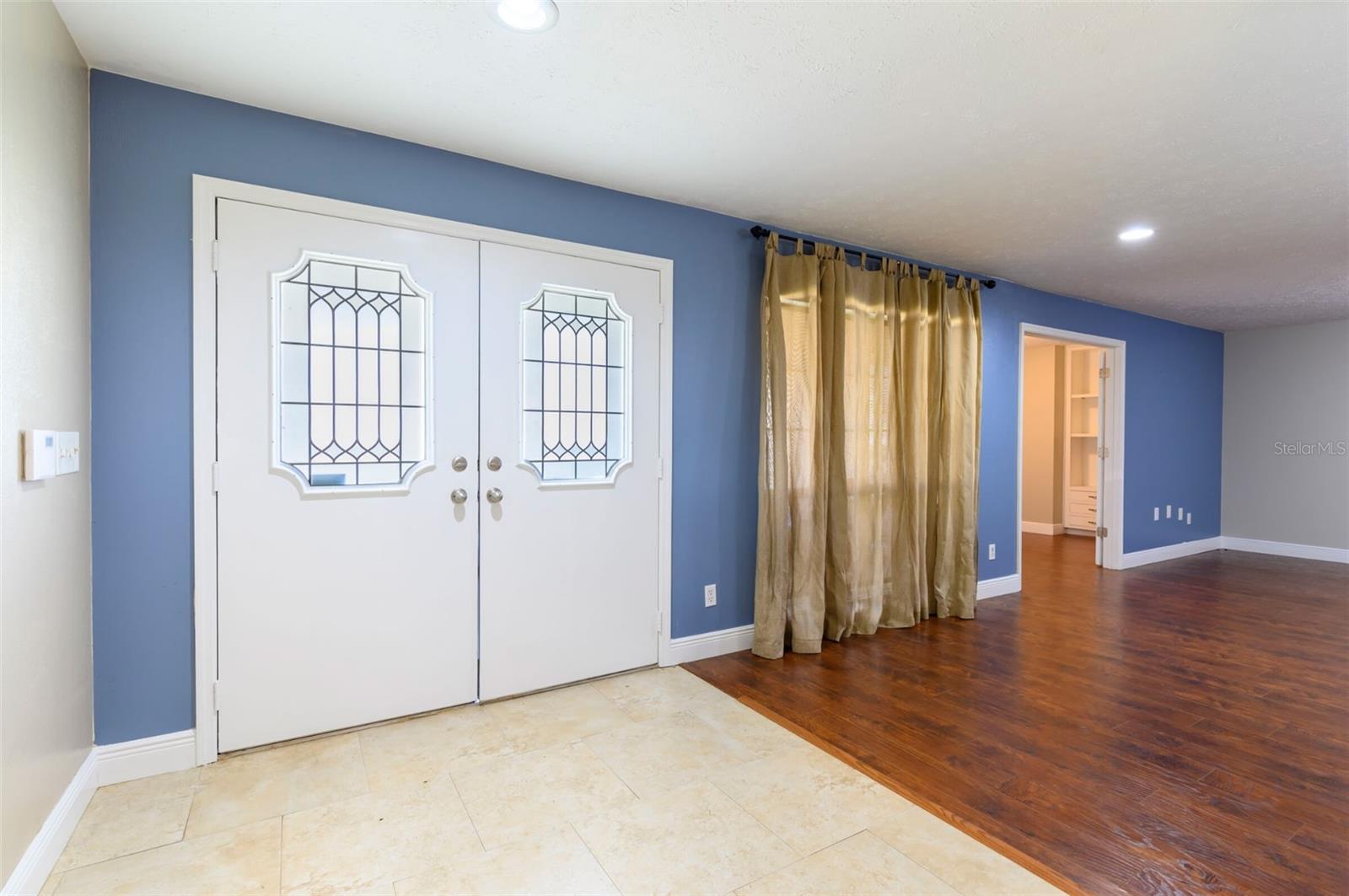 Image 20 of 23 For 3122 Reseda Court