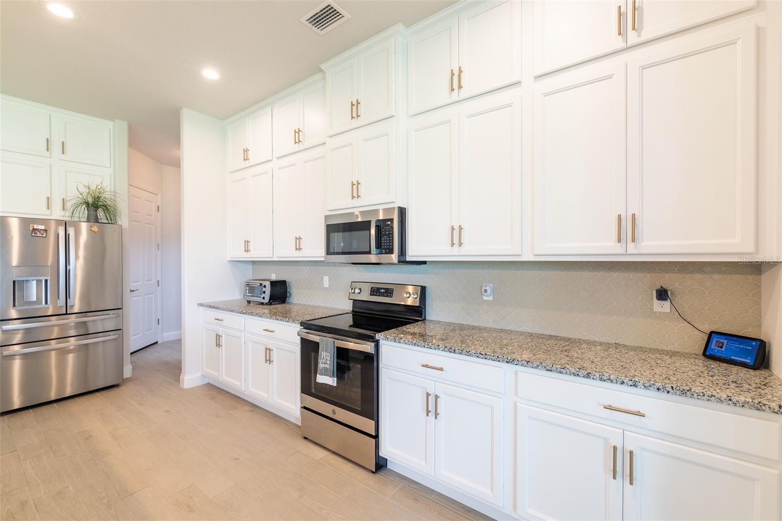 Image 10 of 28 For 954 Megano Boulevard