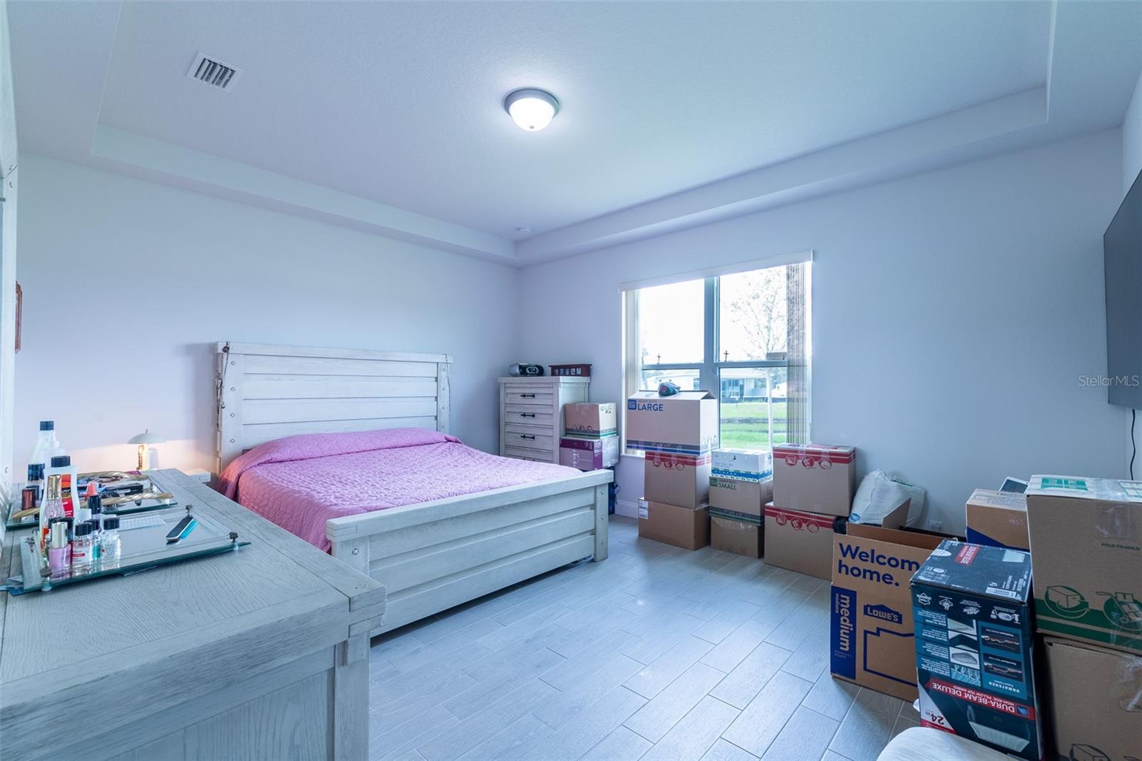 Image 17 of 28 For 954 Megano Boulevard