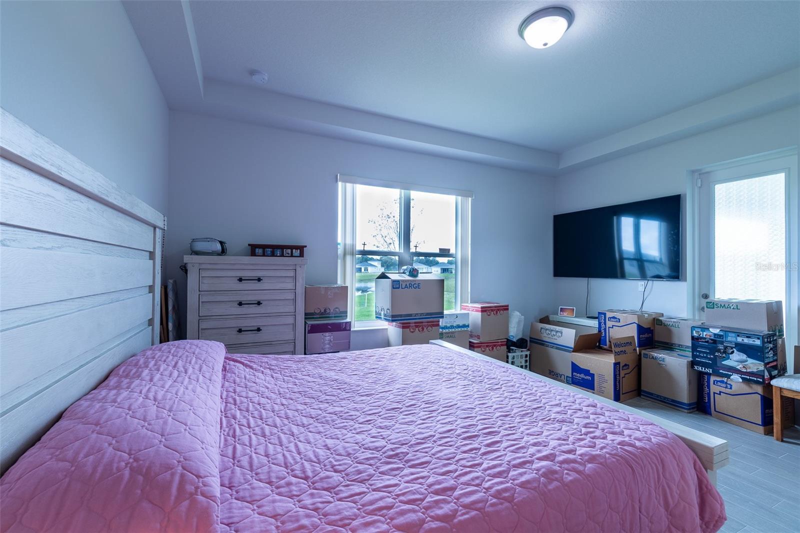 Image 18 of 28 For 954 Megano Boulevard