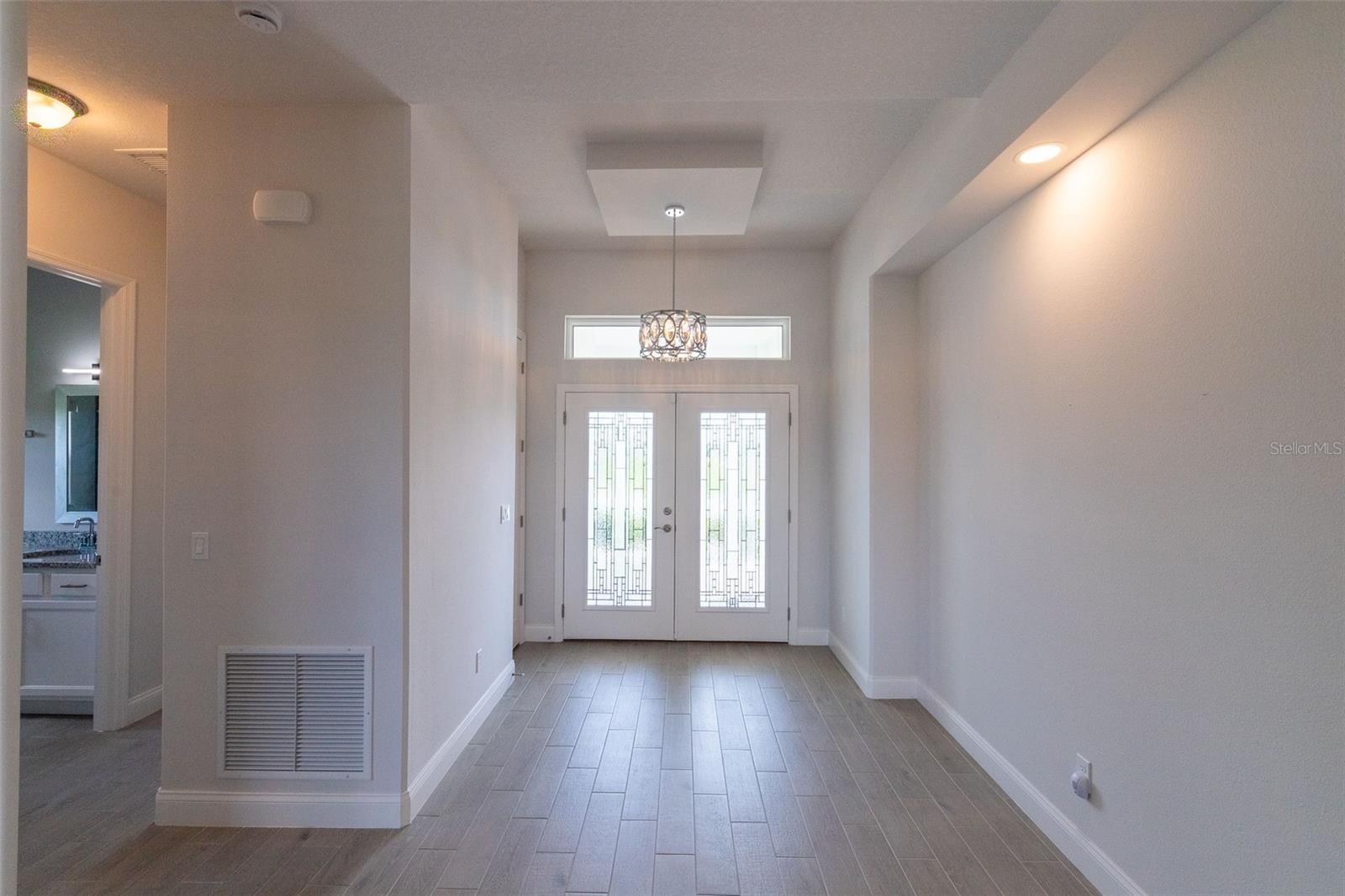 Image 4 of 28 For 954 Megano Boulevard
